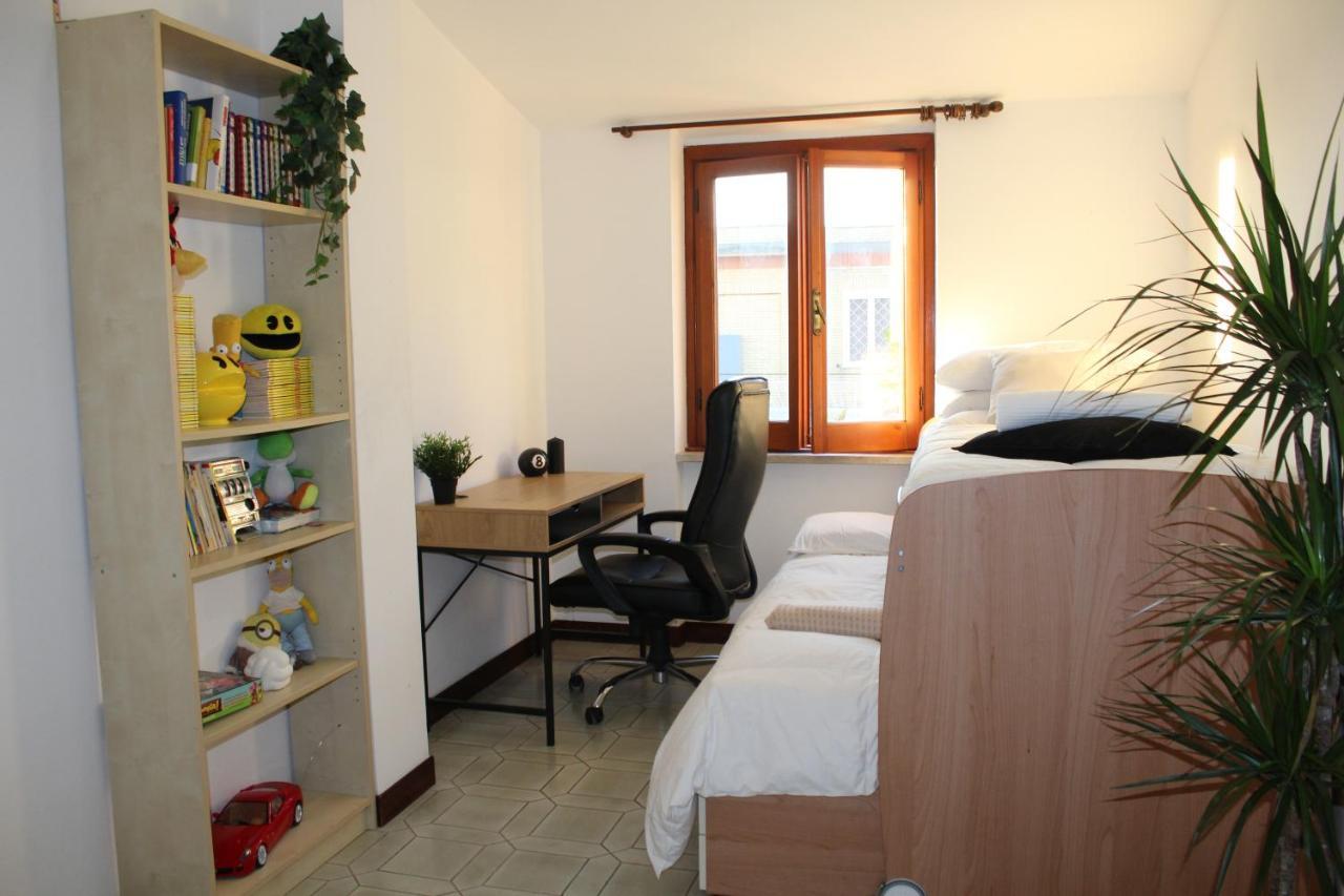 Confortevole Appartamento A Roma Free Parking Castel di Leva Extérieur photo